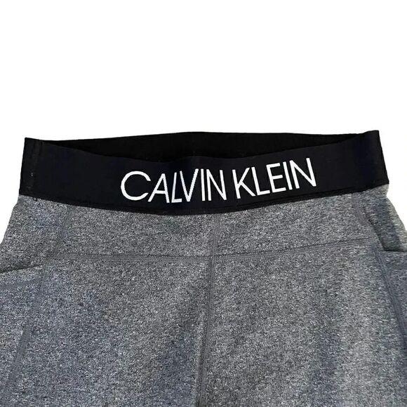2 for $30 Calvin Klein Stretch Women’s Gray Black Training Shorts SZ M #1256 - Picture 2 of 9